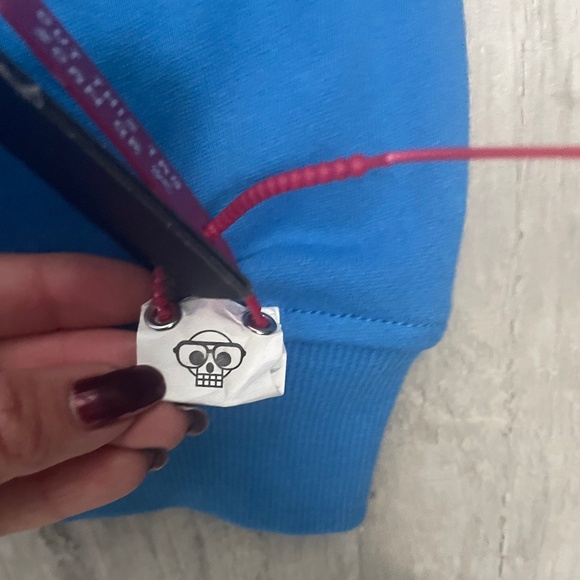 Mostly Heard Rarely Seen 8-Bit Prims Air Hoodie Size M NWT - Picture 8 of 8